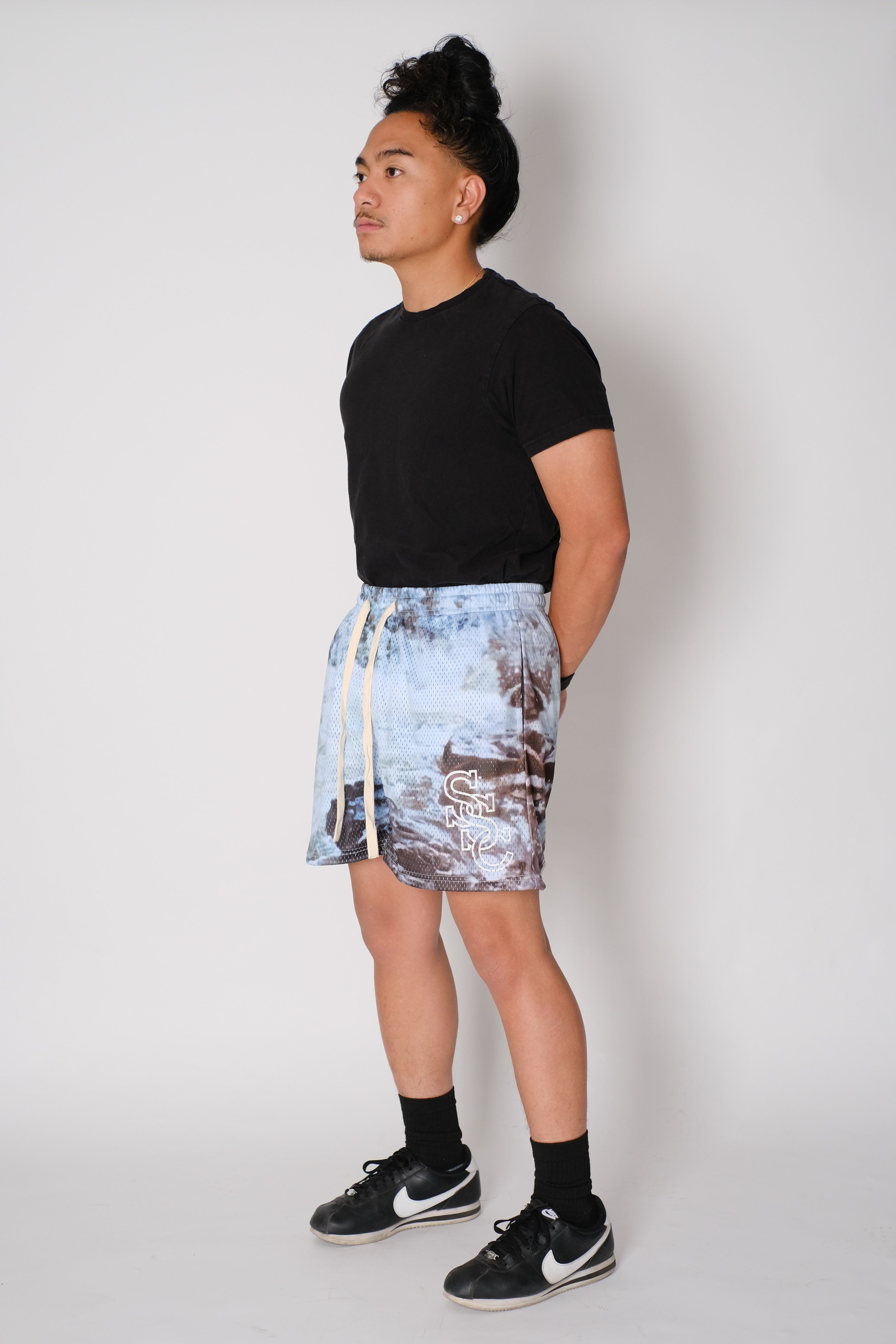 Athletic Basic Shorts - AB Elbow River